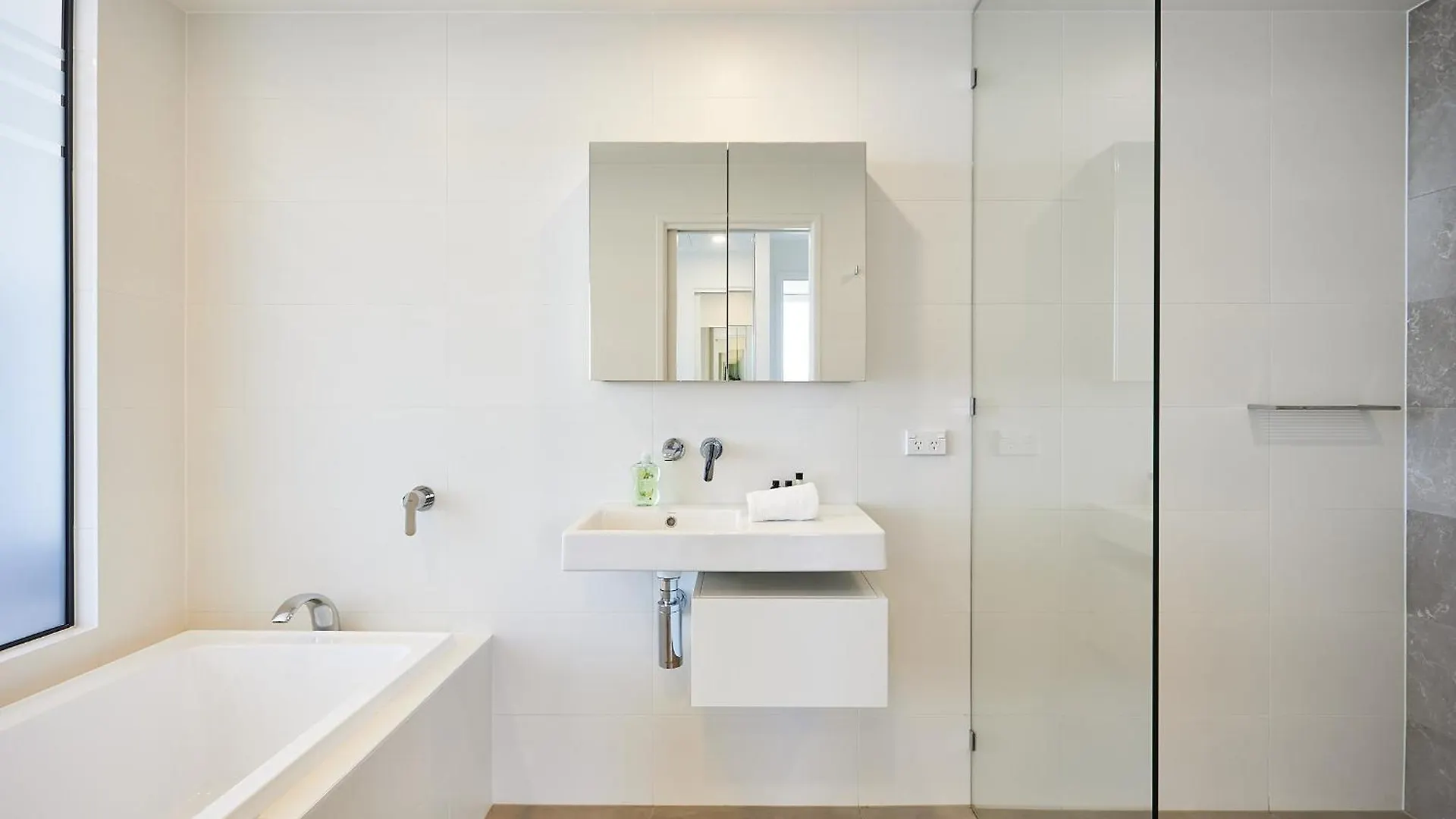 Ruby Apartment غولد كوست