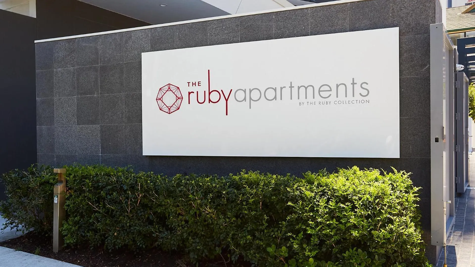 Ruby Apartment Gold Coast Australia